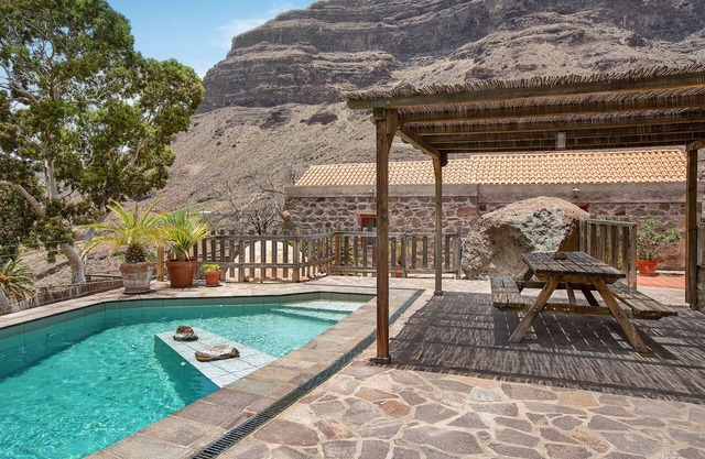 Vacation Home 'Finca Tasarte' with Mountain View, Pool & Wi-Fi