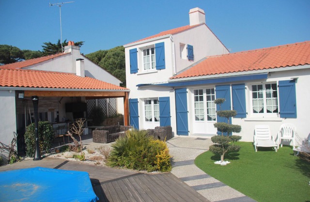 VACATION HOME FOR RENT FOR 8 PEOPLE FROM JULY 12 TO 26 (14 NIGHTS)