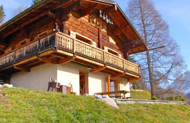 Vacation home Jodeli in Gryon - 6 persons, 4 bedrooms