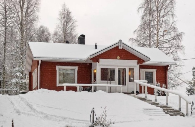 Vacation home Käpälämäki in Ylitornio - 6 persons, 2 bedrooms