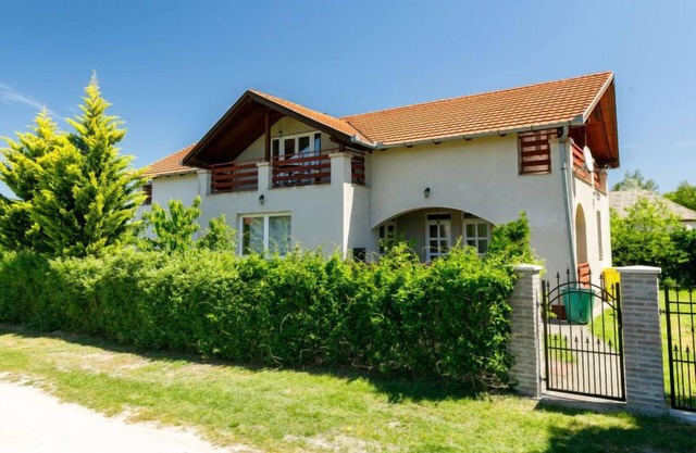 Vacation home Lian by Interhome