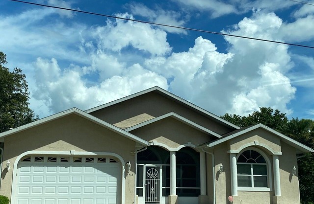 Vacation House walking distance to Warm Minerals Springs