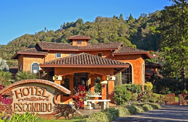 Valle Escondido Resort