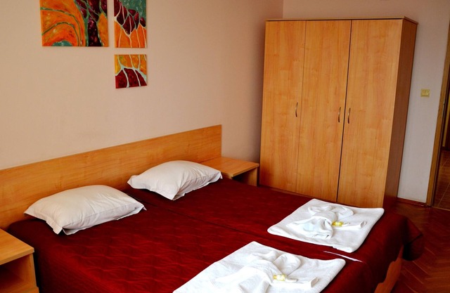 Varna Inn sea park apartments