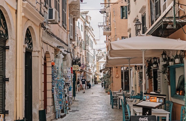Venetian Reale