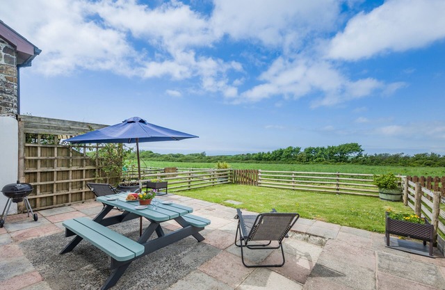Verity - Three Bedroom House, Sleeps 6