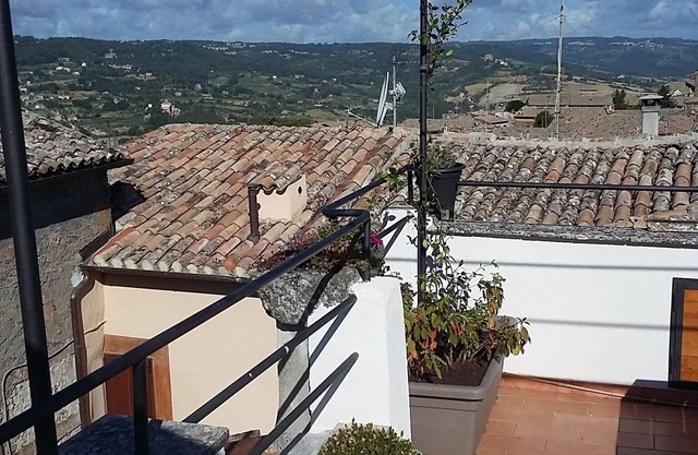 Very Central Apartment, a few Steps From the Duomo and the Theatre, With Balcony