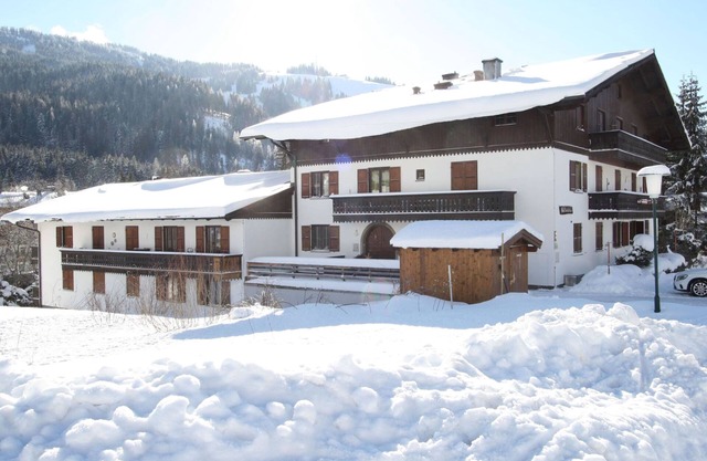 Very cosy flat, piste on walking distance