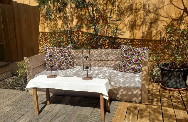 Very pleasant bright chalet in the pine forest