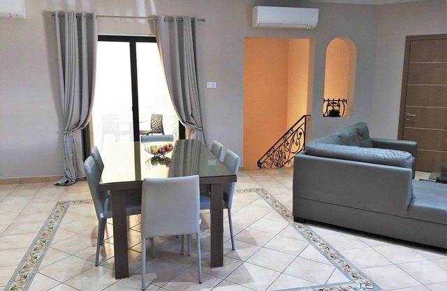 Very spacious and well-lit corner 3 bedroom apartment in Marsaxlokk, sleeps 6