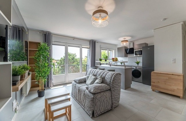 Very welcoming flat on the côte verte