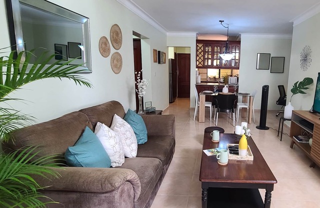 Very well located in the city. spacious w/ equipped kitchen even a coffee bar!