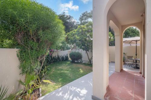 Vibrant Villa in Springs 11 Sleeps 6 with Balcony
