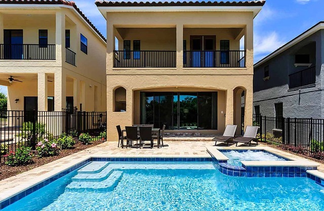 Vibrant Villa With Themed Games Room at Reunion