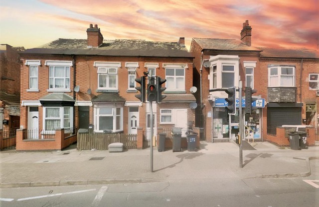 Victoria Road East