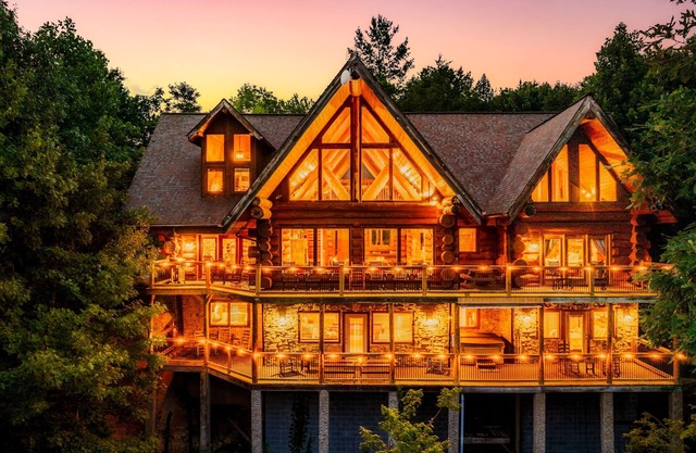 Views | Theater | SeptDeals | GameRm | HotTub