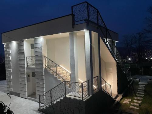 Vila Mia