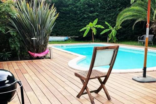 Villa élégante à La Teste-de-Buch avec piscine privée