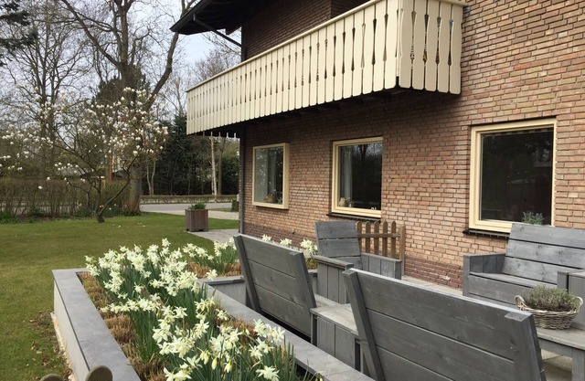 Villa 2-14 persons near forest, sea and beach, restaurants, centr. Oostkapelle
