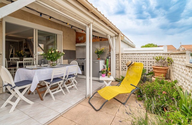 Villa '38m2 Proche De La Mer' with Private Terrace and Air Conditioning