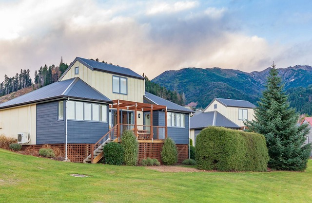 VILLA 462, family friendly, with open fire in Hanmer Springs