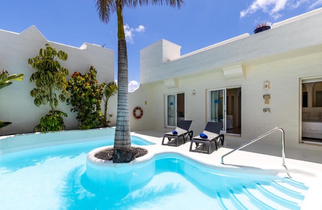 Villa 913