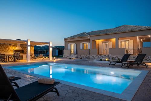 Villa Abelia relax in our Private Salt Water Pool