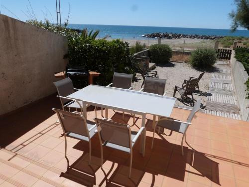 Villa Aigle sea view