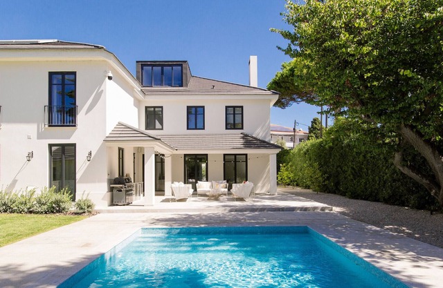 Villa Alegria by CadenzaLux