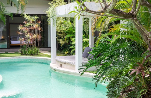 Villa Alice Dua by Villa Finder