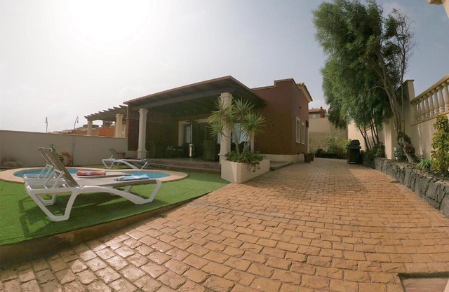Villa Amaneceres