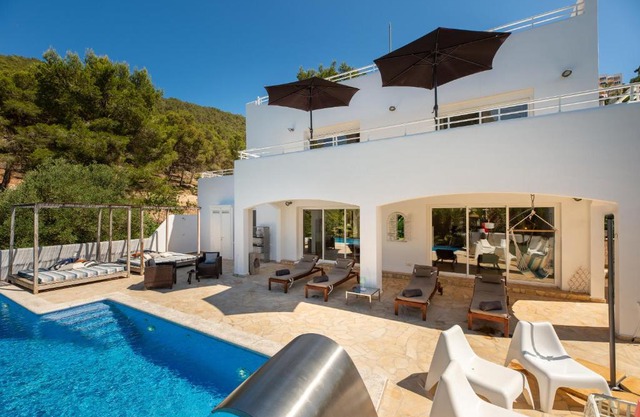 Villa Amarantos
