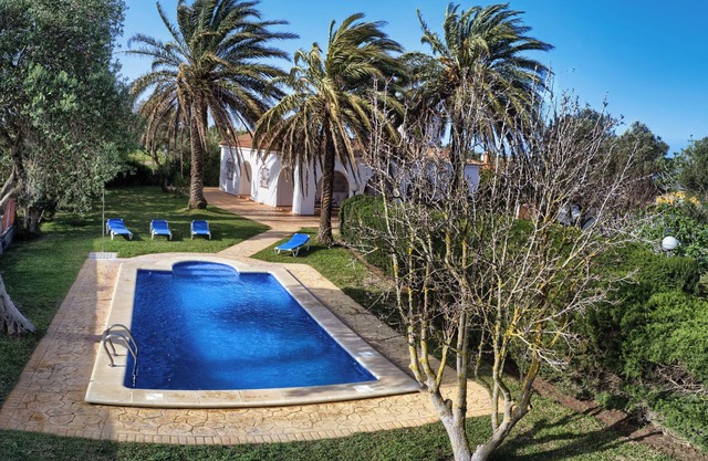 Villa Ana.