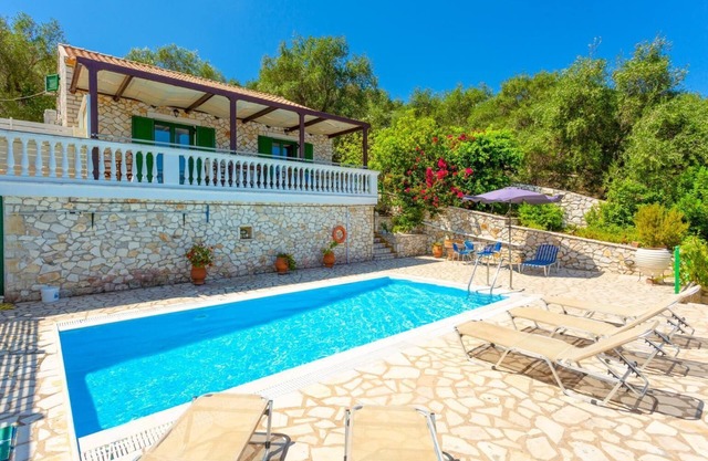Villa Anastasia - Three Bedroom Villa, Sleeps 7