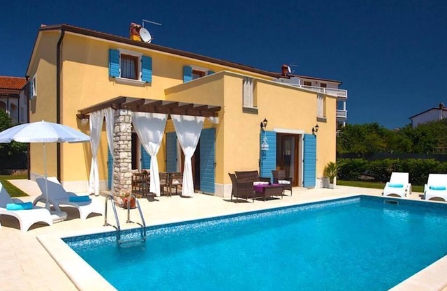 VILLA ANASTASIA, VILLAS in VILANIJA - UMAG (Private Swimming Pool)