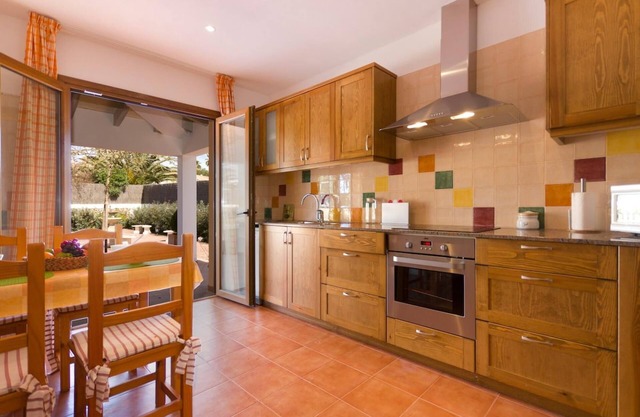 VILLA ANGEL in Cala´n Bosch