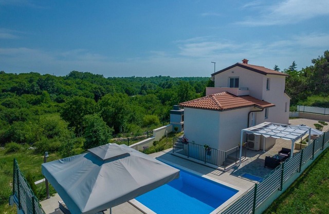 Villa Angelina with Pool near Rovinj