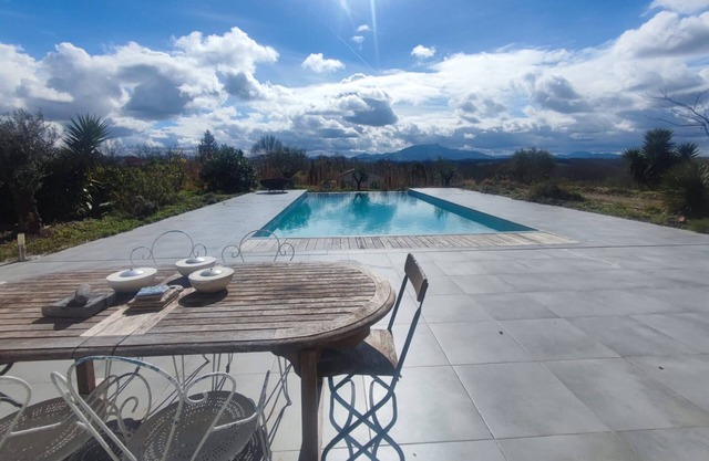 Villa Arbonne, 5 bedrooms, 10 persons