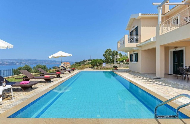 Villa Argostoli Bay