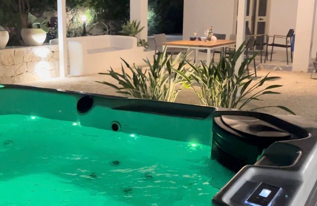 Villa Aroi, your vacation home just a stone's throw from the sea!