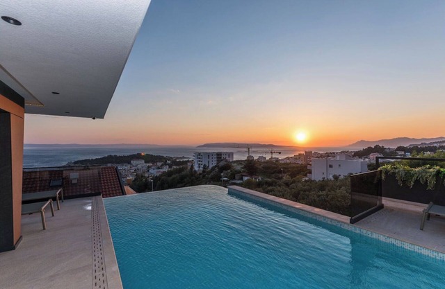 Villa Aurelia 1 -Luxury villa above Makarska center
