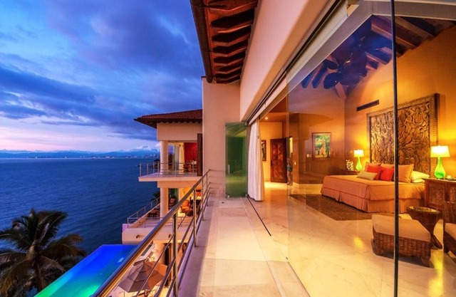 Villa Bahia - 4 BR