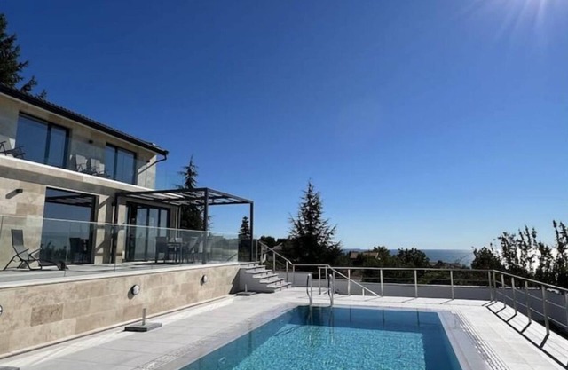Villa Balchik-book your view