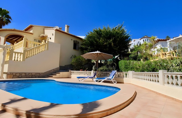 Villa 'Bárbara' with Mountain View, Private Pool and Air Conditioning
