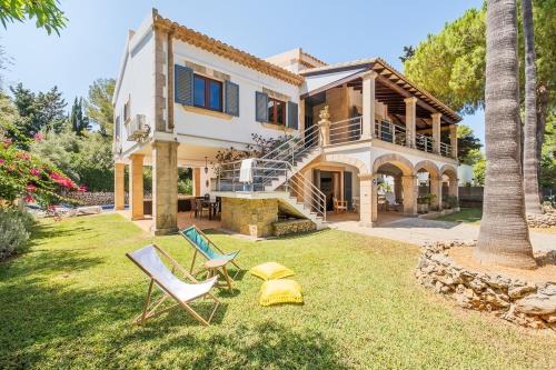 VILLA BEACH BELL LLoC