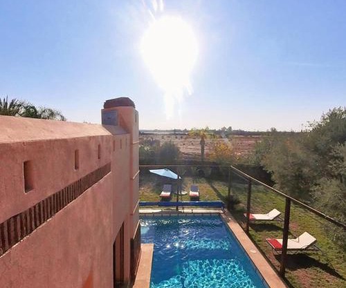 Villa Belle vue - with a private & Heated pool