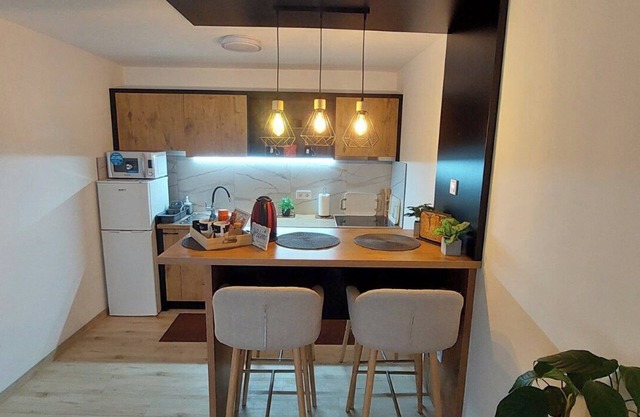 Villa Berta Tuzla - Cozy Superior 2-bedroom Apartment with free secured parking
