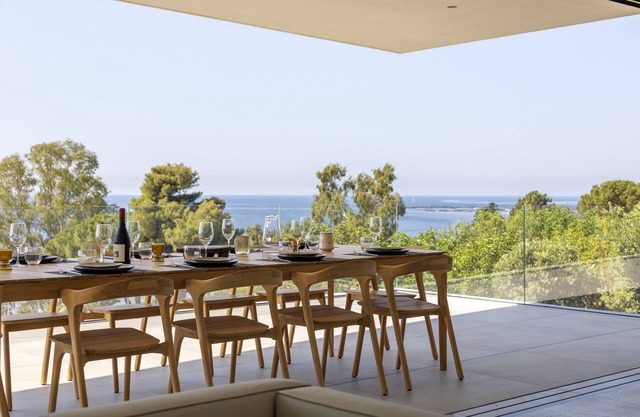 Villa Canareccia, superb 4-bedroom villa in Ajaccio, 5-minute walk to the sea
