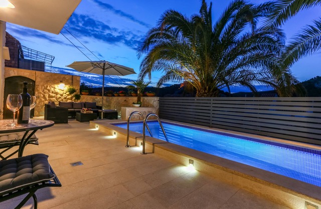 Villa Capitis in the Centre with luxury pool