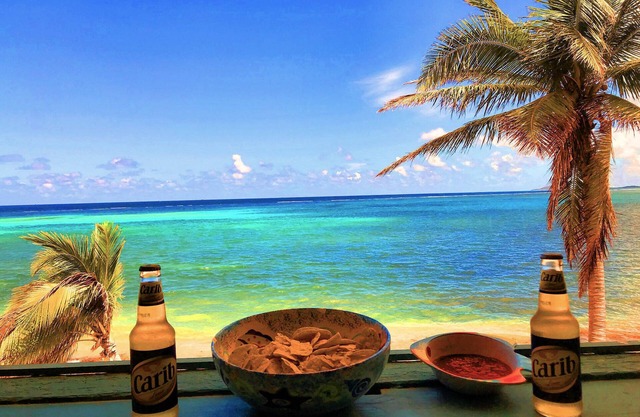 Villa Carib - 3 bed/3 bath beachfront condo- tennis courts and pool.
